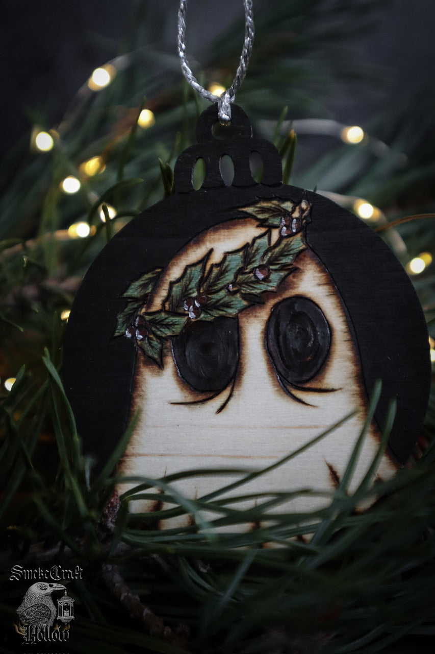 Ivy Got a Christmas Ghost Story Ornament Bauble