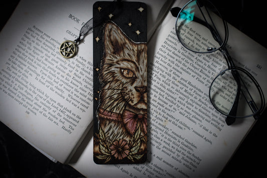 Black cat witch familiar wooden victorian bookmark with pentagram pendant gift for pagans and bibliophiles by www.smokecrafthollow.com 