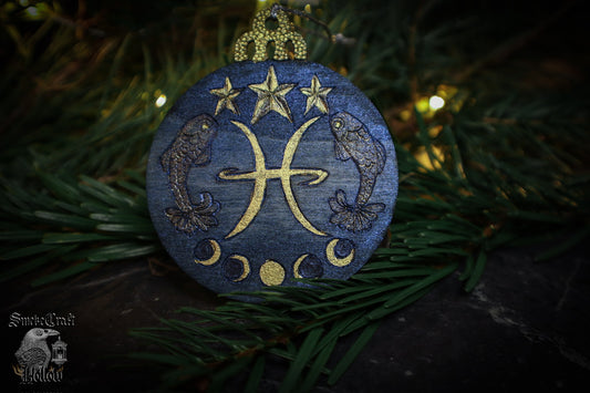90’s celestial whimsigoth blue and gold astrological pisces christmas witchy tree bauble ornament woodburned by www.smokecrafthollow.com